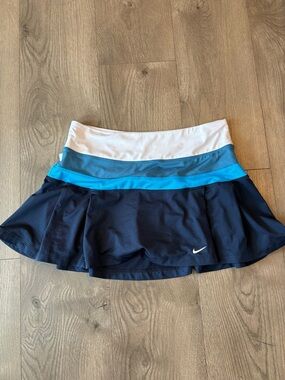 Nike Dri-FIT Athletic Tennis Skort - Stripes